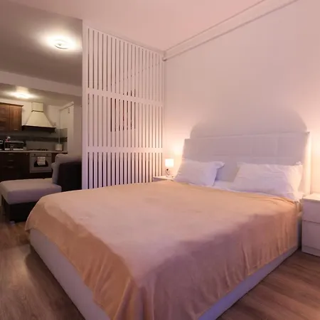 Apartment View Ap With Parking And 2 Bathrooms *