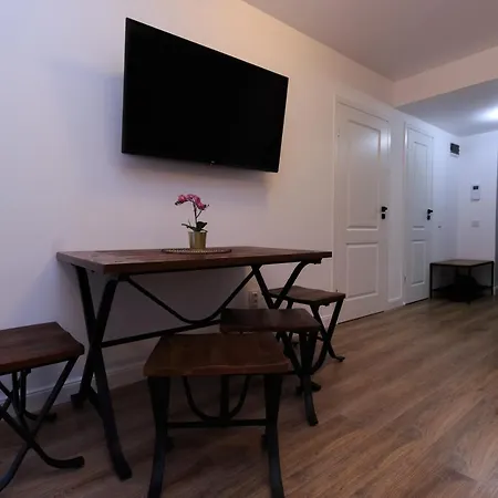 Apartment View Ap With Parking And 2 Bathrooms