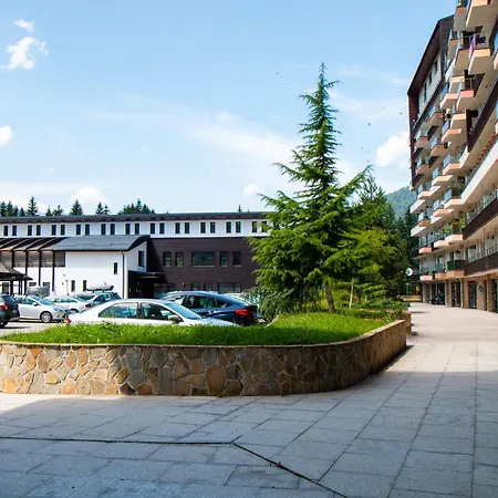 View Ap With Parking And 2 Bathrooms * Sinaia